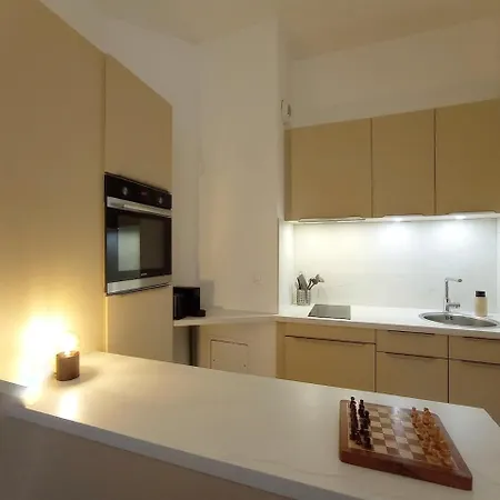Apartman T2 45m2 Rdc Au Coeur Du Vieux *